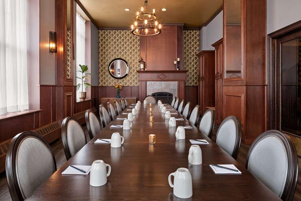 Landmark Inn Marquette Facilidades foto