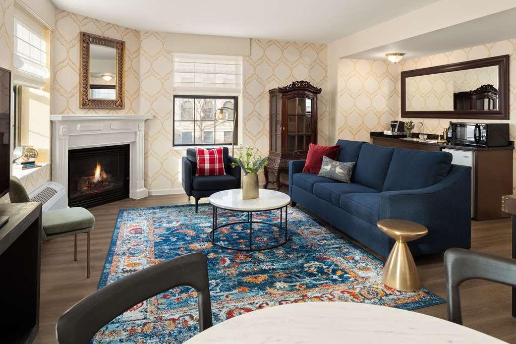 Landmark Inn Marquette Habitación foto